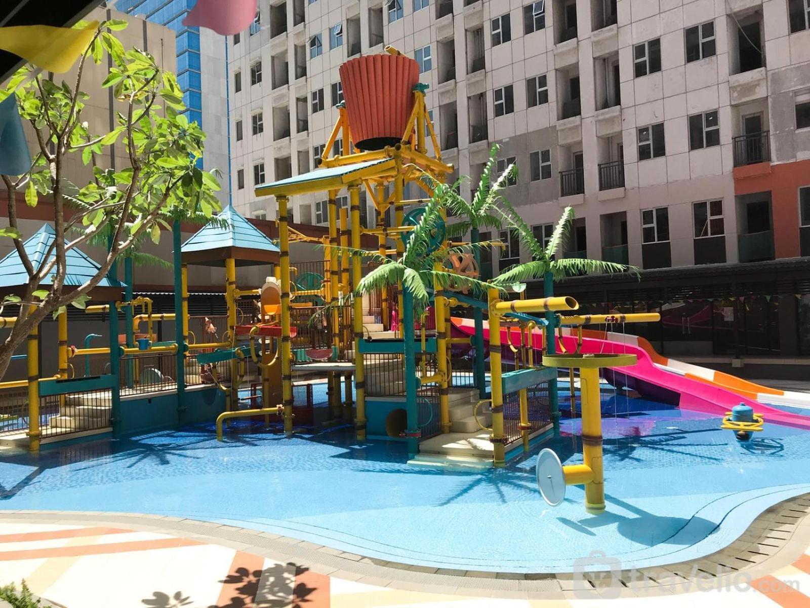 Cozy And Warm Transpark Juanda Timur By Travelio * Bekasi